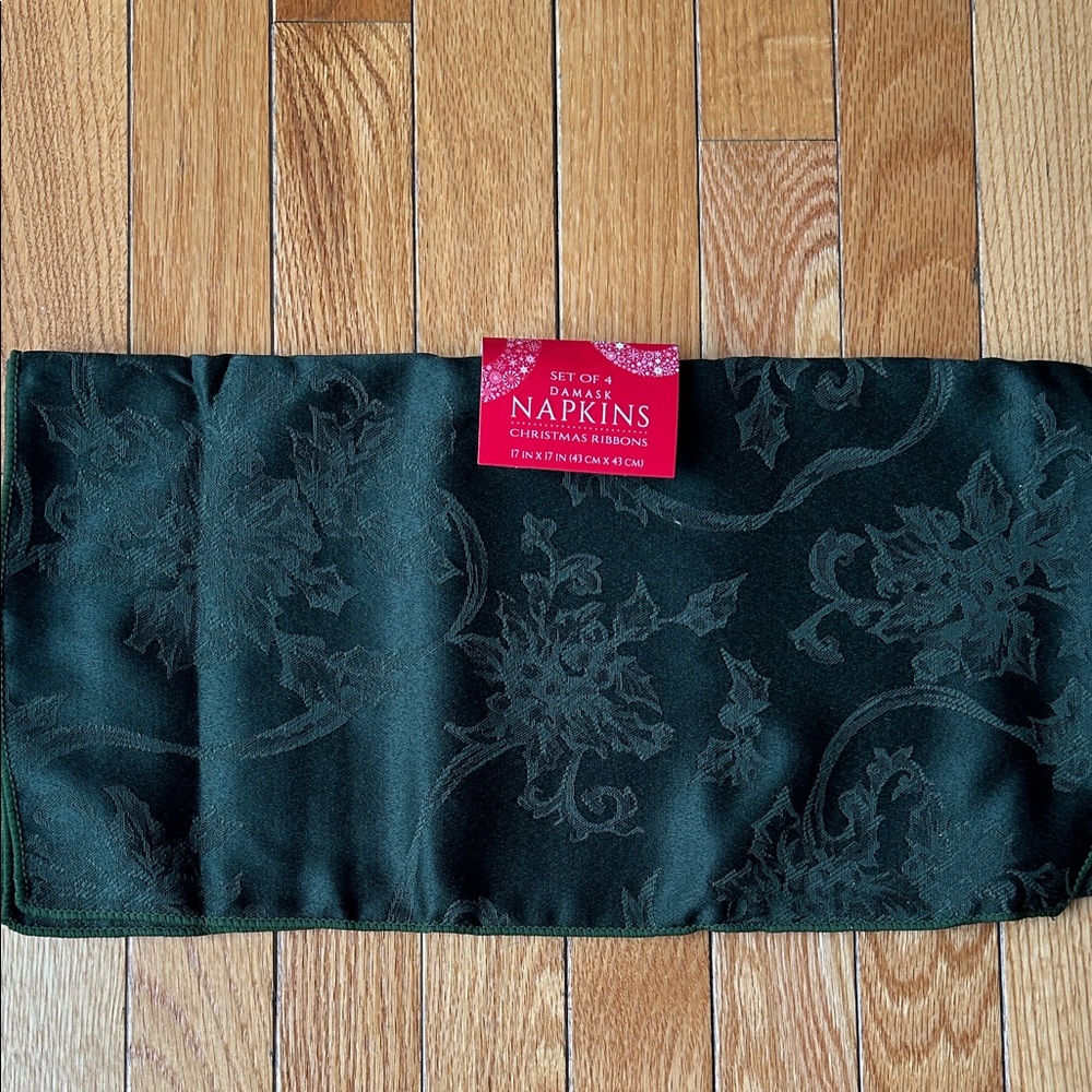 Elegant Green Christmas Napkins